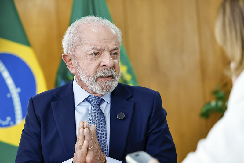 OAB cobra retratação de Lula por fala sobre criminalistas